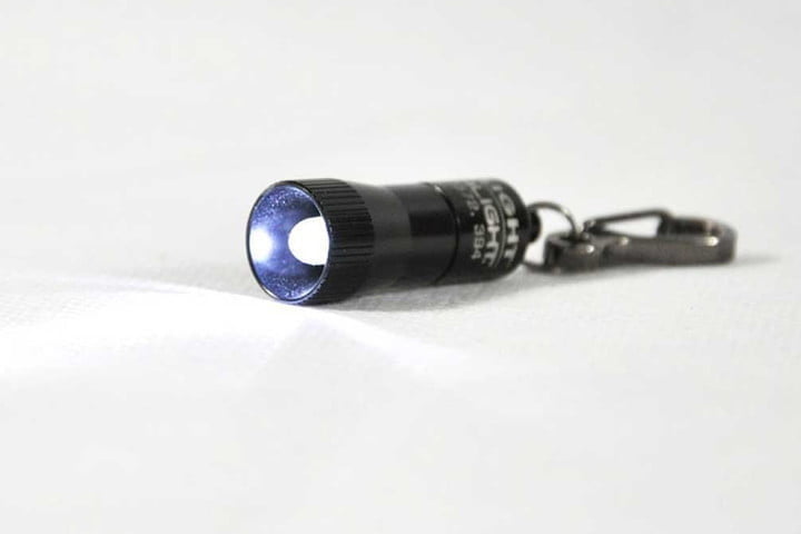 streamlight-73001-nano-anahtarlik-el-feneri