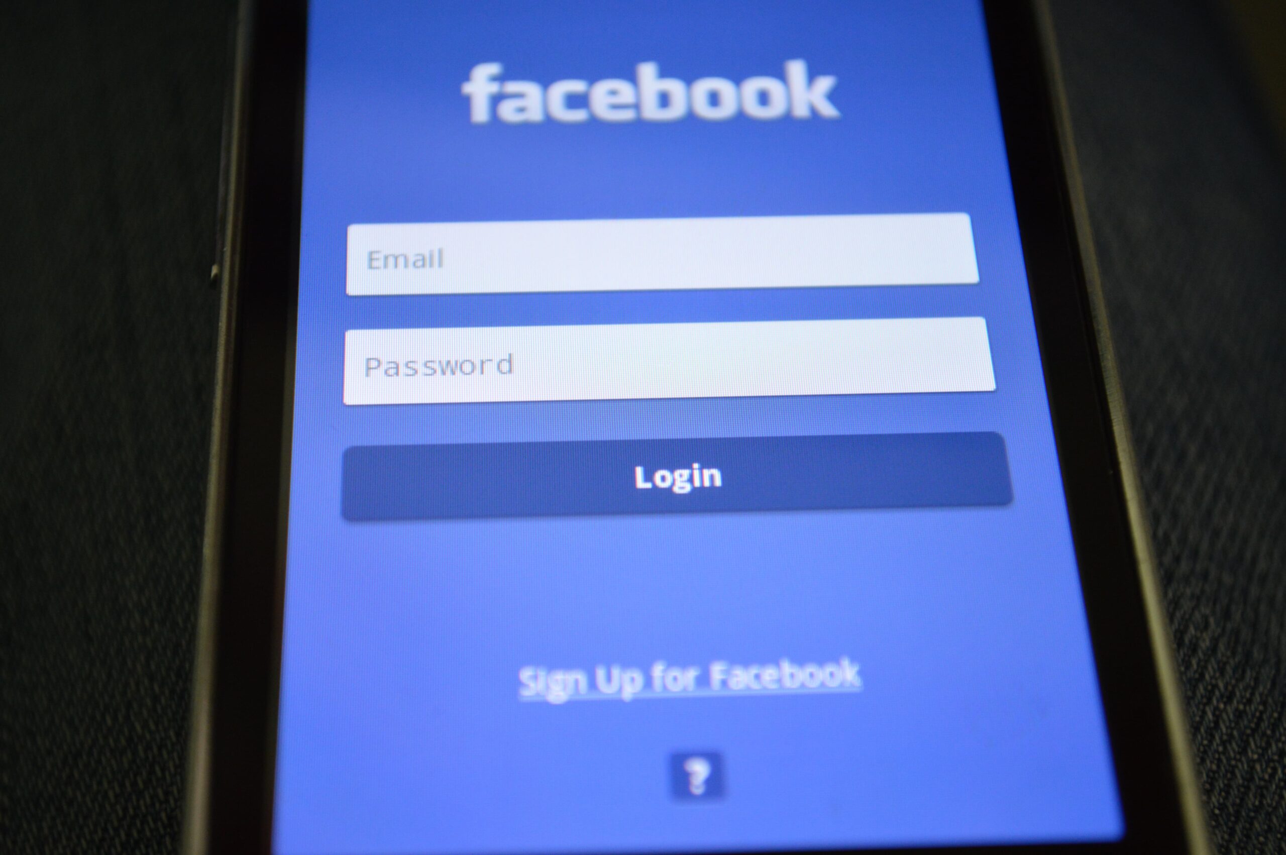 Facebook Android ve iOS Sürümleri Arasındaki Farklar